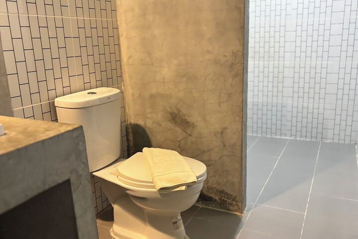 Room 54 of 71