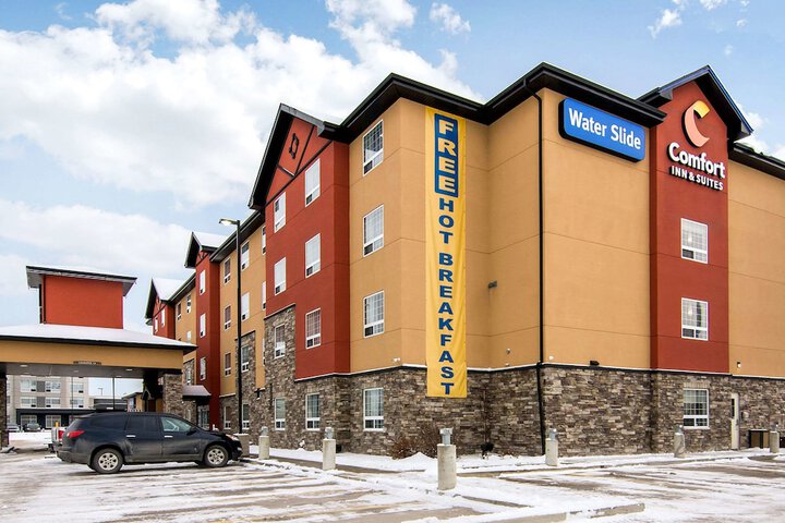 Hotel 100 of 104
