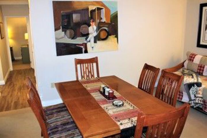 Room 111 of 195