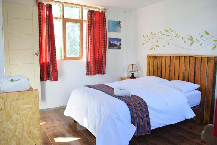 Room 10 of 48