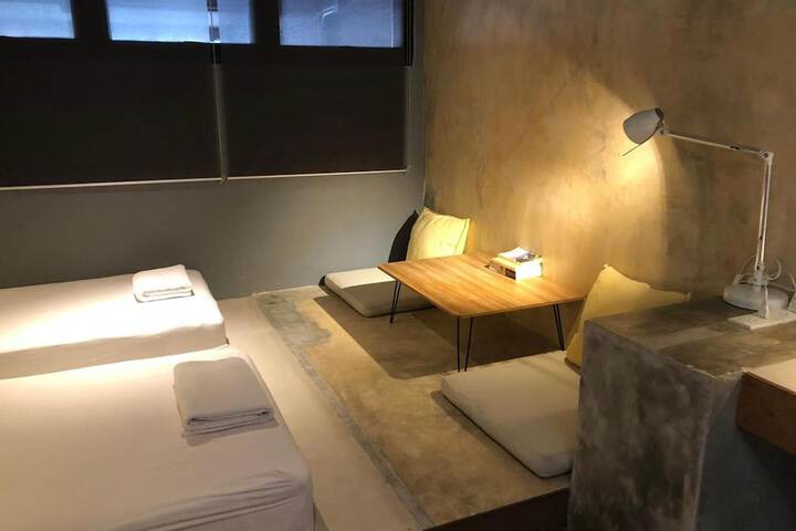 Room 19 of 62