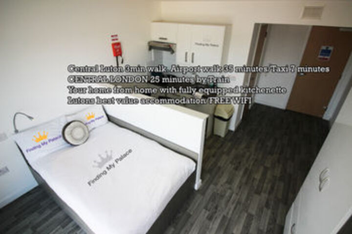 Room 7 of 34