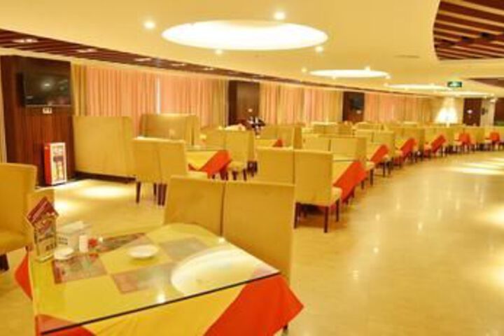 Dining 105 of 112
