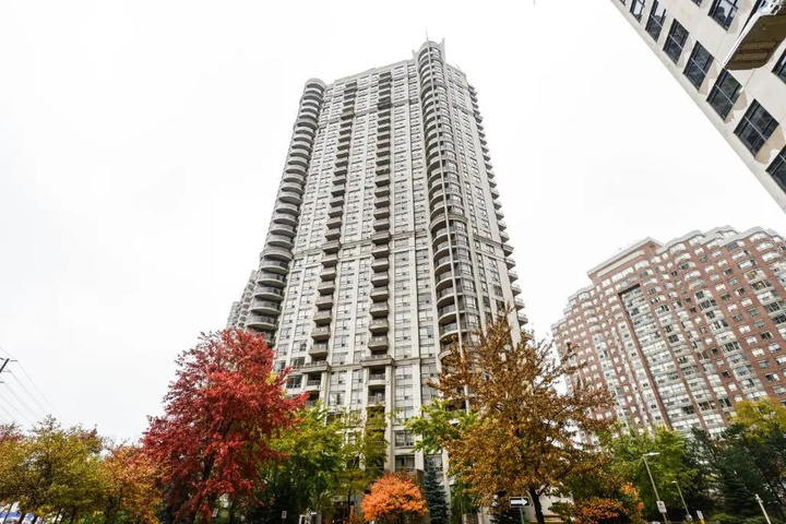 Image of Amazing 2BR & 2BTH - Near Square One Mall