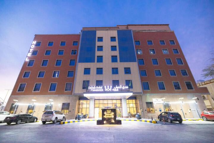 Sunday Hotel Kingdom Towers Formerly Warwick Al Dabab Hotel