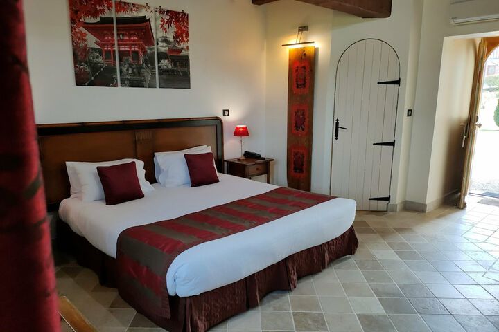 Room 48 of 117