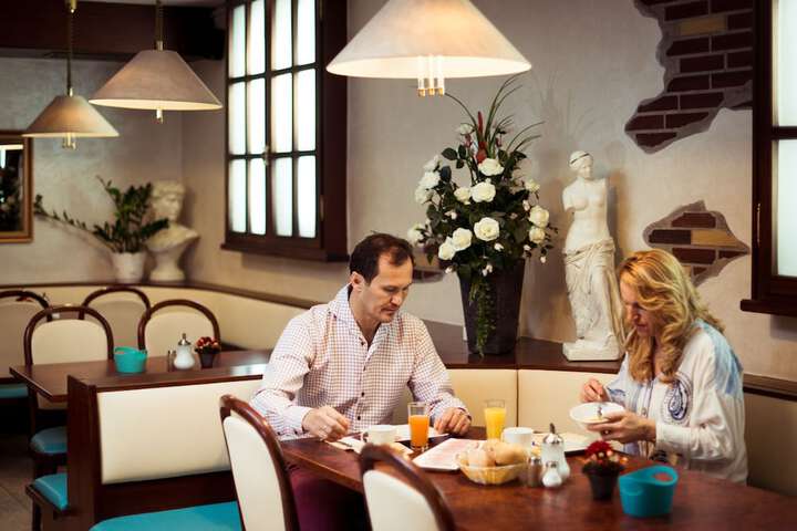 Dining 60 of 74
