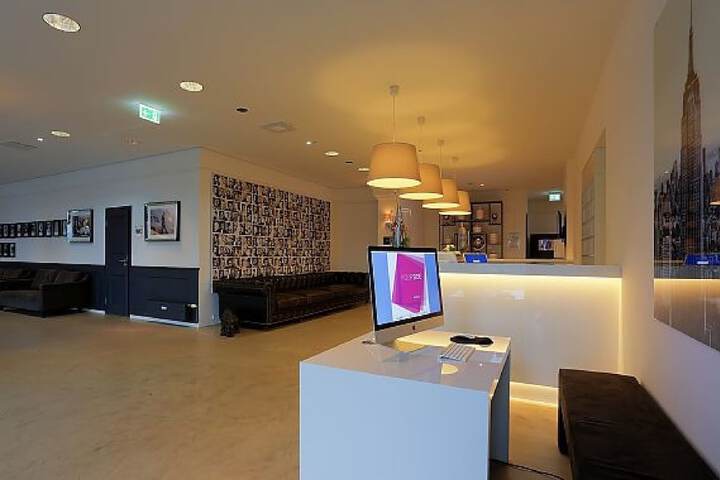 Lobby Entry