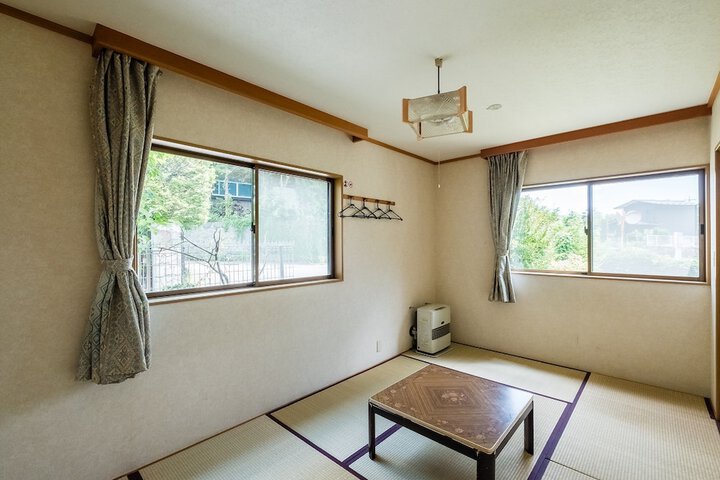 Room 5 of 59