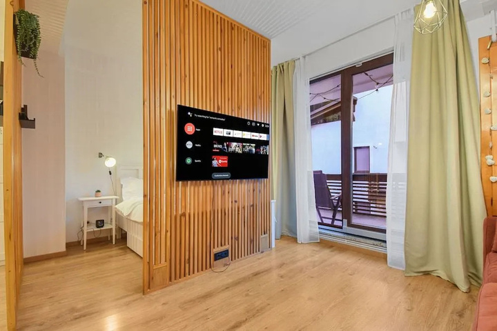 Room 3 of 13