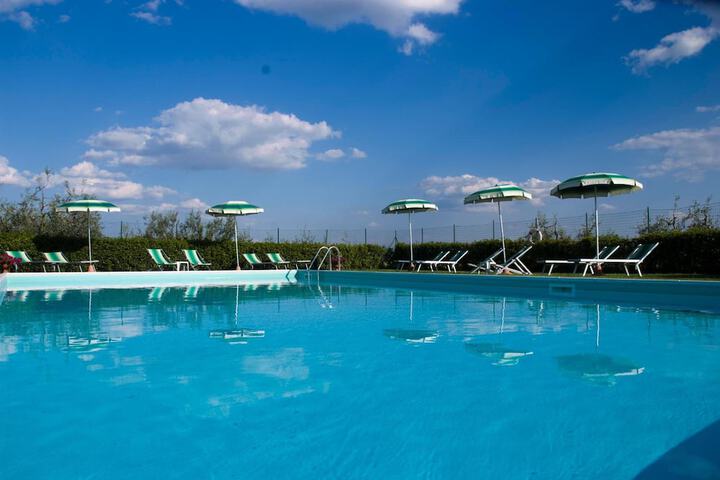 Pool 31 of 57