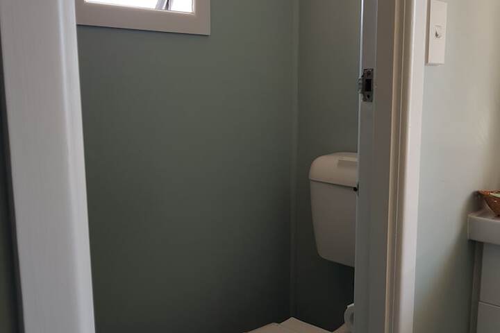 Room 54 of 64