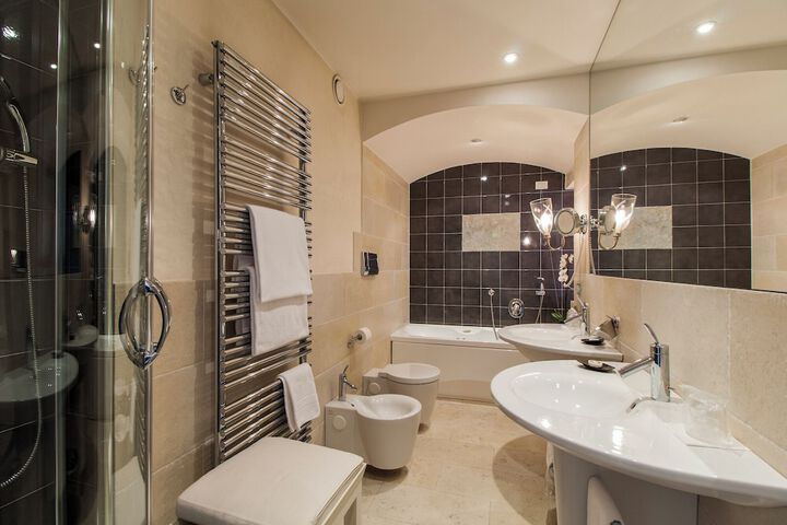 Clean Restrooms