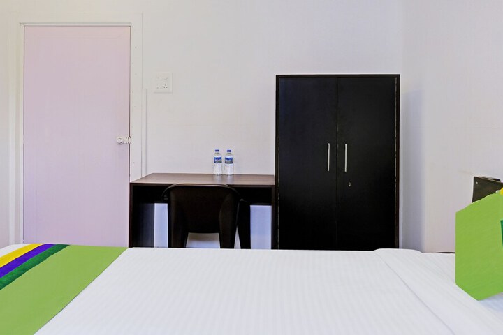 Room 40 of 57