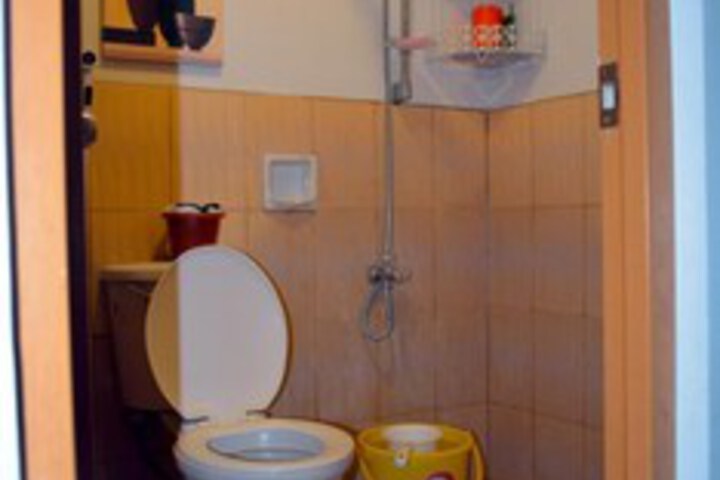 Room 2 of 24