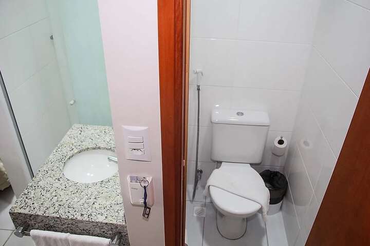 Clean Restrooms