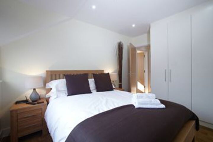 Room 6 of 20