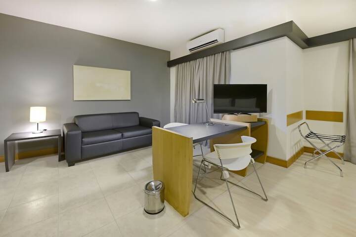 Room 36 of 96