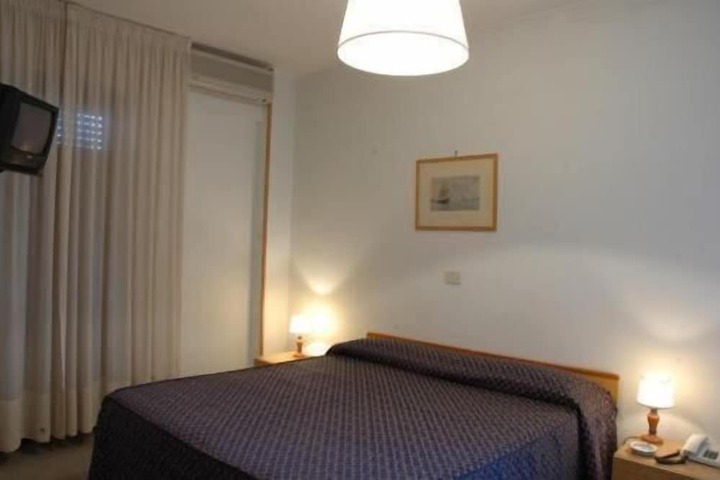 Room 9 of 53