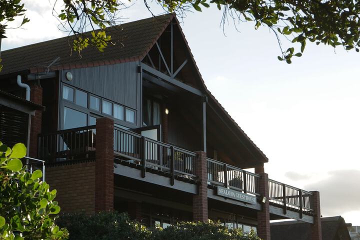 Sundeck