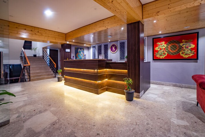Hotel Interior 4 of 40