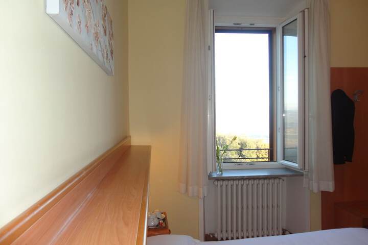Room 29 of 79
