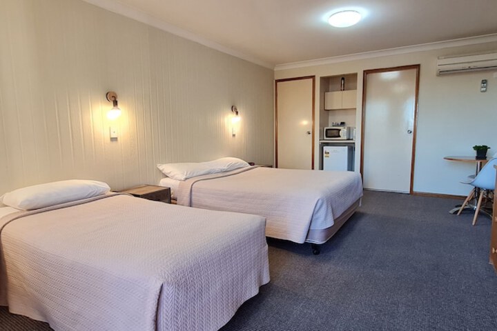 Room 12 of 45