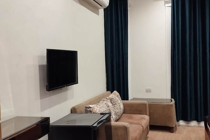 Room 21 of 74