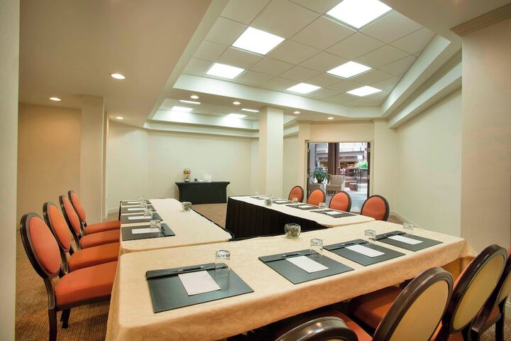 Meeting facility