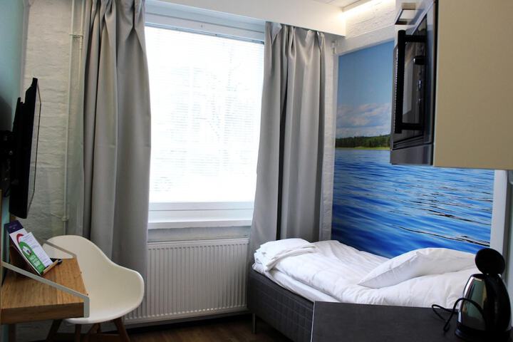 Room 21 of 42