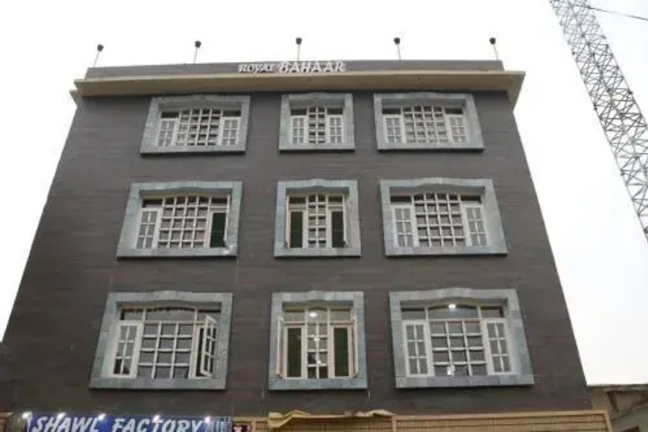 HOTEL ROYAL BAHAAR