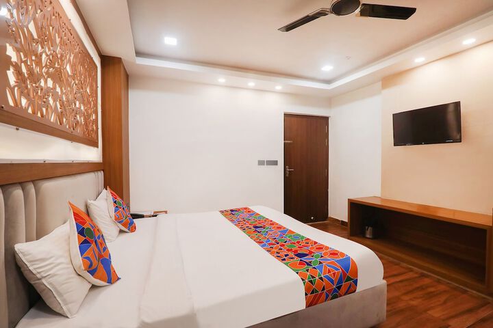 Room 20 of 35