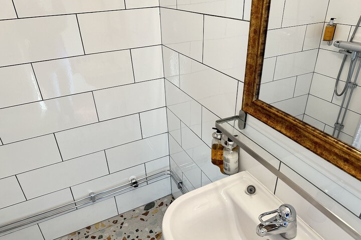Room 40 of 59