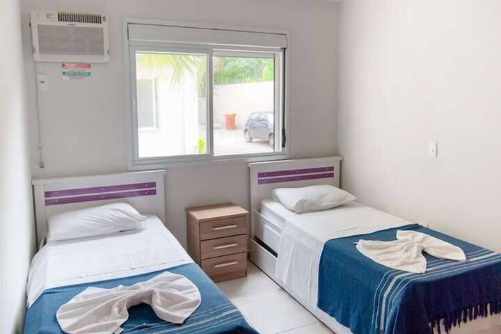 Room 12 of 50