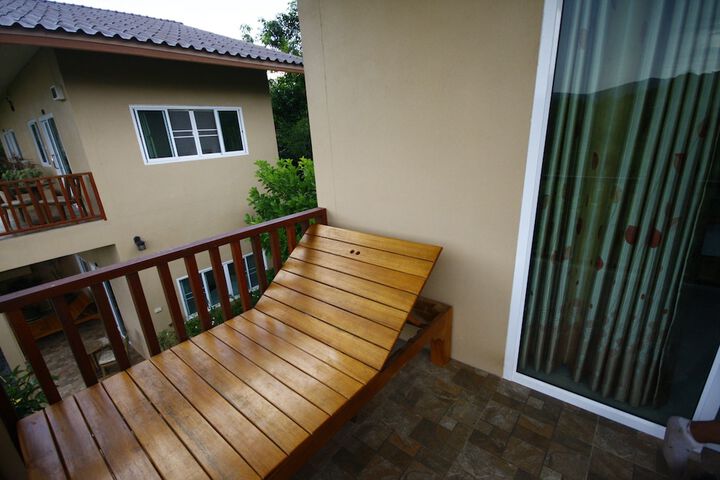 Terrace/Patio 8 of 19