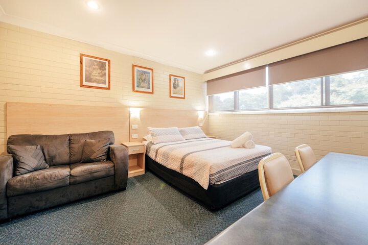 Room 40 of 78