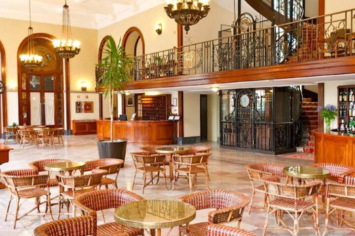 Lobby Photo