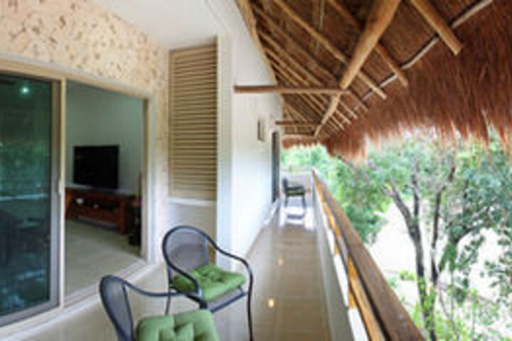 Terrace/Patio 2 of 17