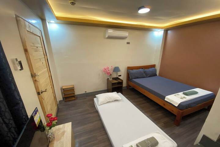 Room 16 of 55