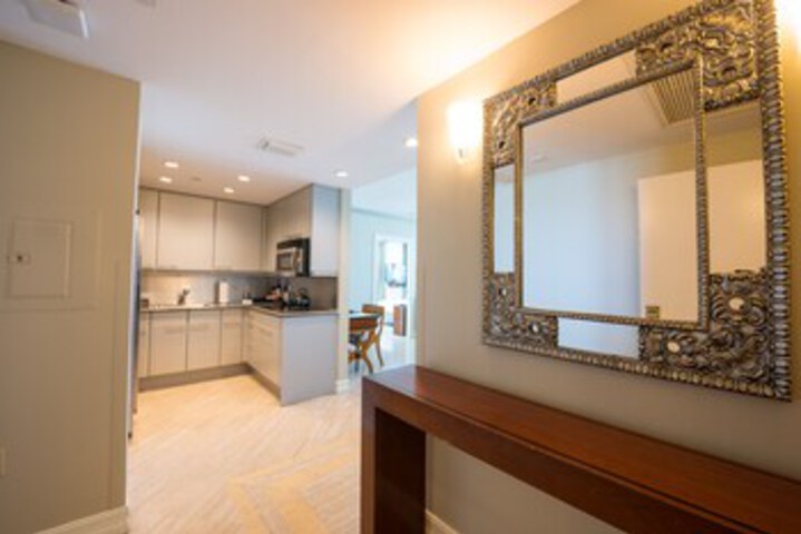 Hotel Interior 225 of 318