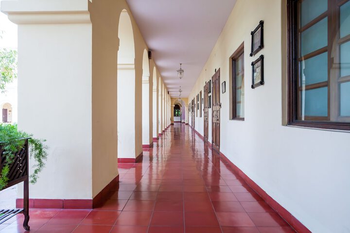 Hotel 3 of 91