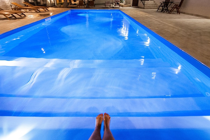 Pool 32 of 53