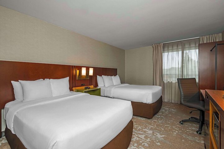 Room 16 of 53