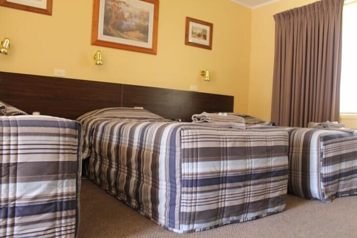 Room 7 of 15