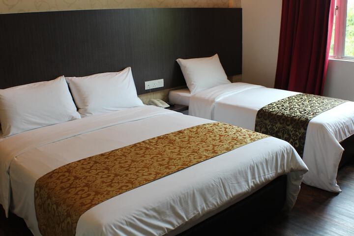 Room 7 of 22