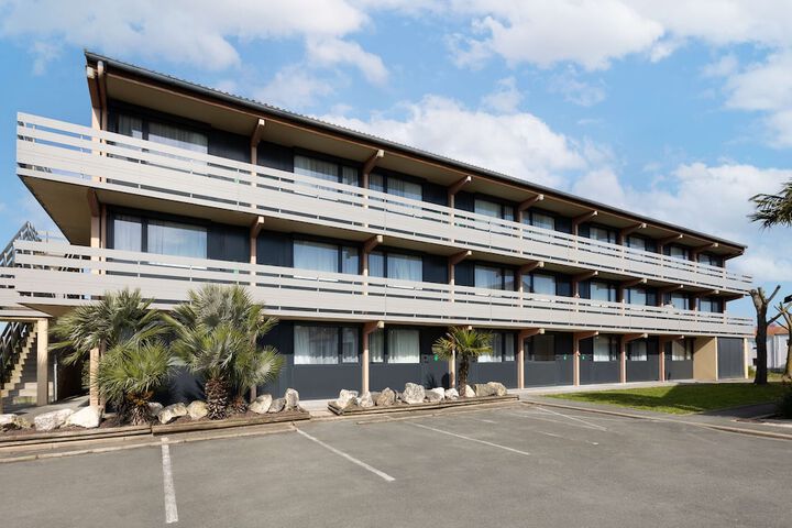 Exterior Photo