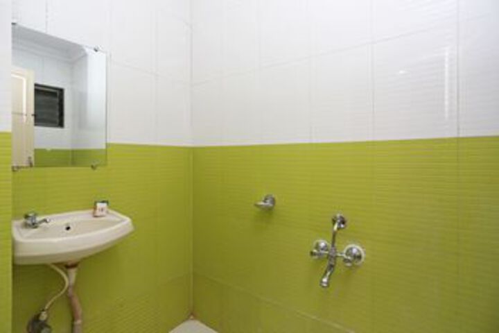 Room 2 of 23