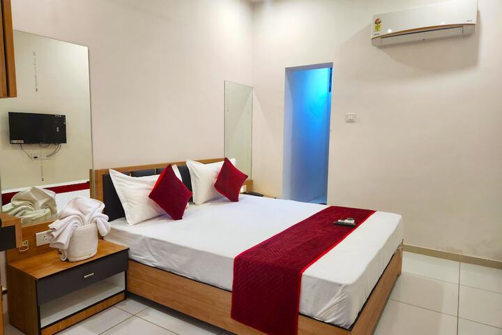 Room 6 of 40