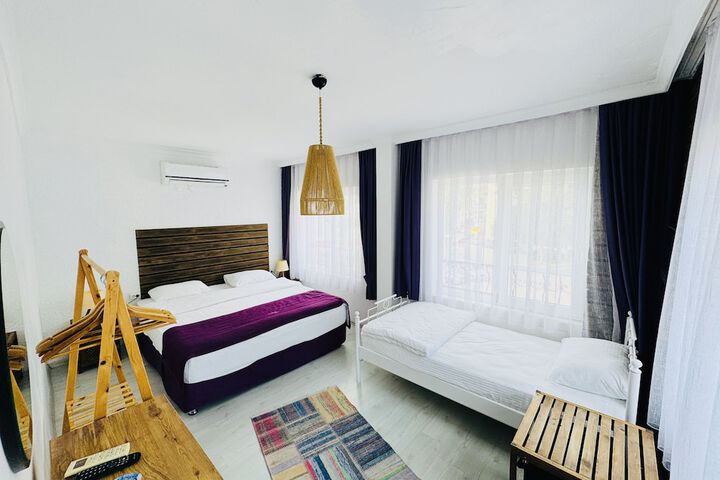 Room 21 of 73