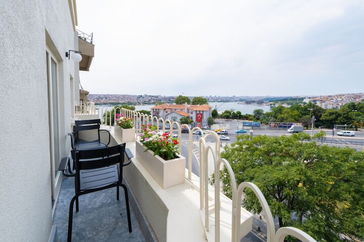 Terrace/Patio 51 of 113